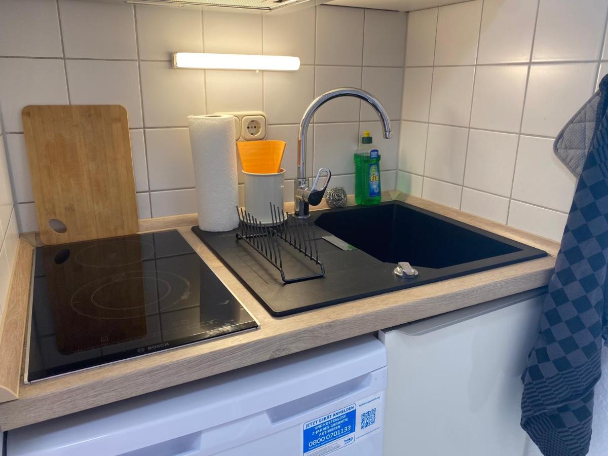 Charming Apartment - Balcony - Wifi - Kitchen Maagdenburg Buitenkant foto